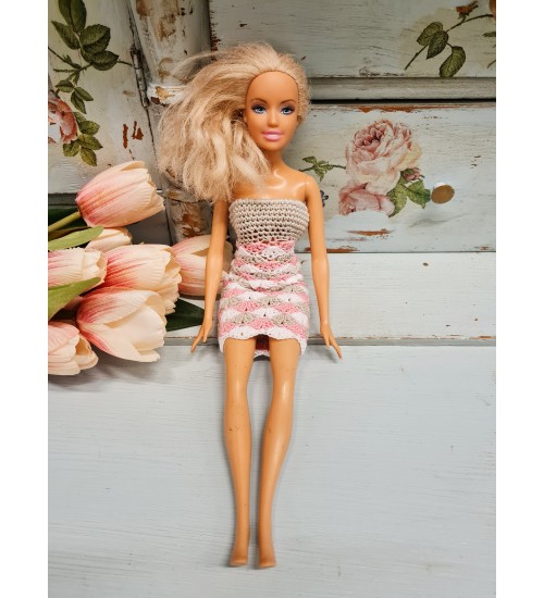 Heegeldatud kleit  Barbiele