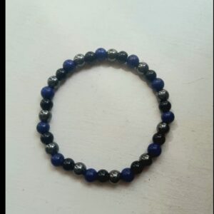 Bracelet with jade