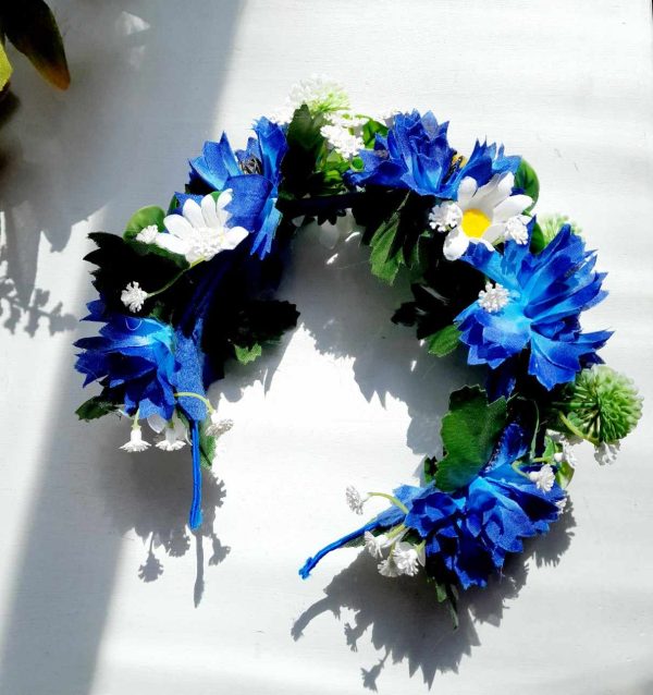 Headband with flowers