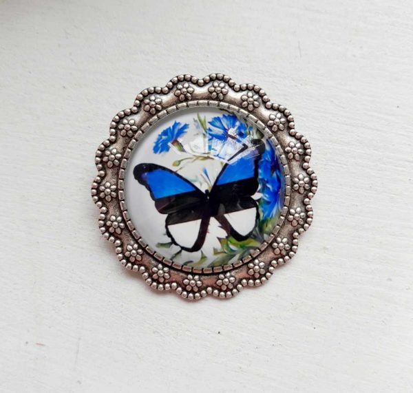 Brooch