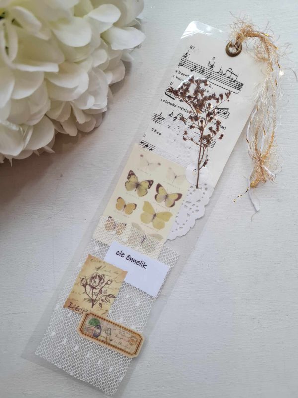 Romantic style bookmark
