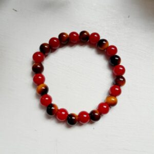 Bracelet with coral and tiger´s eye