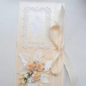 Congradulation card with a money pocket.
