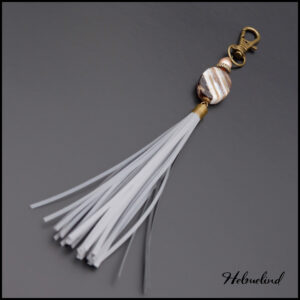 Külluslik helkiv ripats ahhaadi ja mageveepärliga