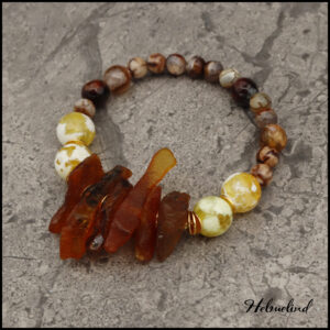 Amazing bracelet with different crystals