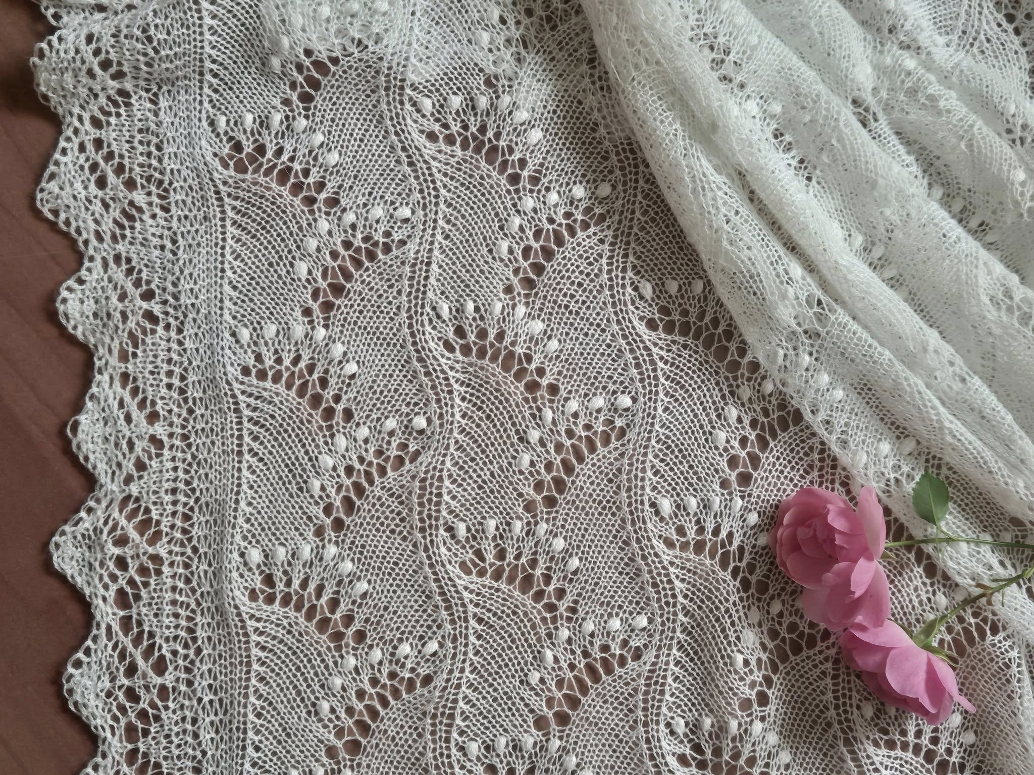 Haapsalu sall "Piibelillekiri", 160x60 cm - Image 2