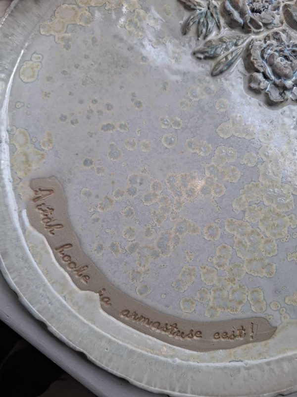 Handcrafted ceramic plate - Image 2