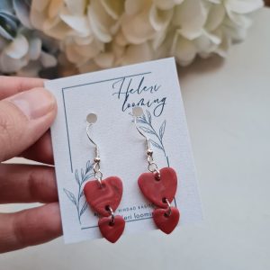 Kaunid fimosavist kõrvarõngad "Süda", topelt punased