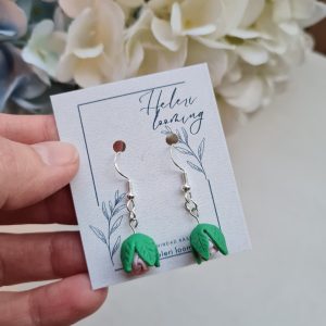 Kaunid fimosavist kõrvarõngad "Rippuvad roosid"