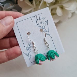 Kaunid fimosavist kõrvarõngad "Rippuvad roosid"