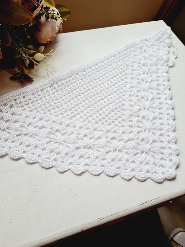 Heegeldatu pearätik, valge (52cm)