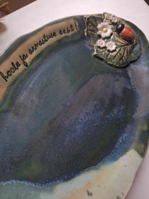 Handcrafted ceramic plate - Image 2
