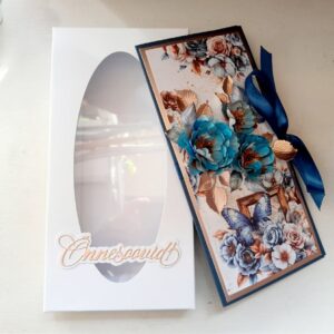 Õnnitluskaart karbis "Imelised õied", rahatasku lisamise võimalus