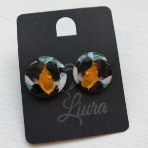 Beautiful handcrafted earrings