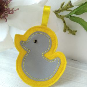 Pehme ja lapsemeelne helkiv ehe, part