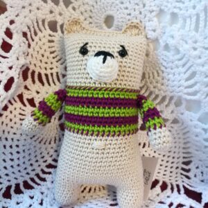 Heegeldatud triibulise kampsikuga mõmmik