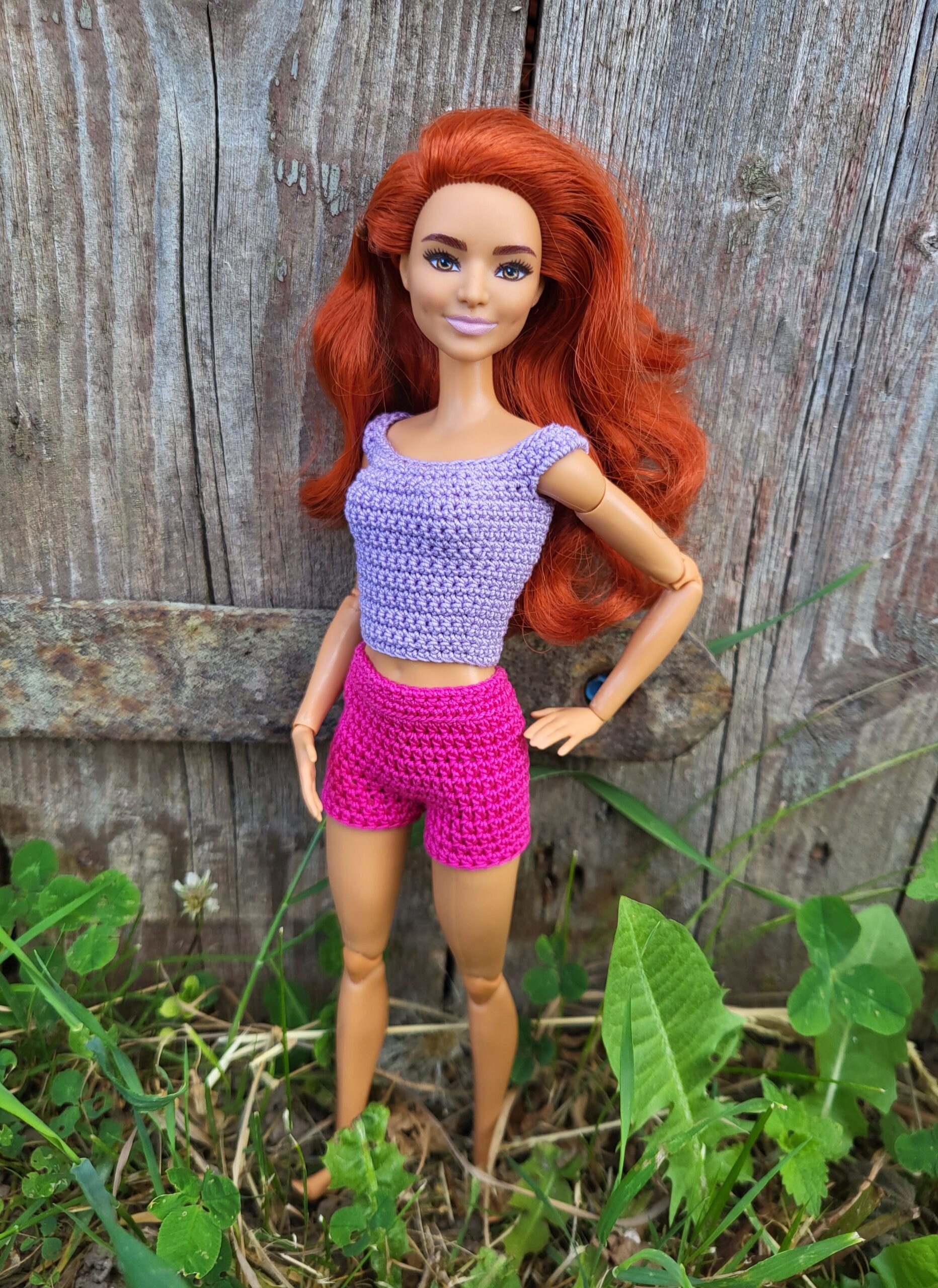 Heegeldatud lühikesed püksid Barbiele