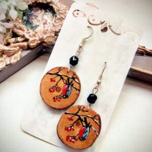 Puidust kõrvarõngad "Leevikesed"