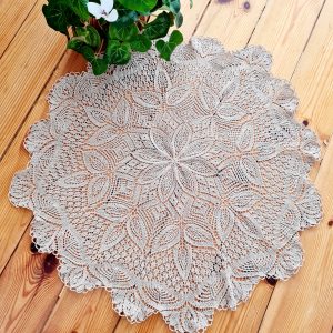 Käsitsi heegeldatud puuvillane laudlina 70cm