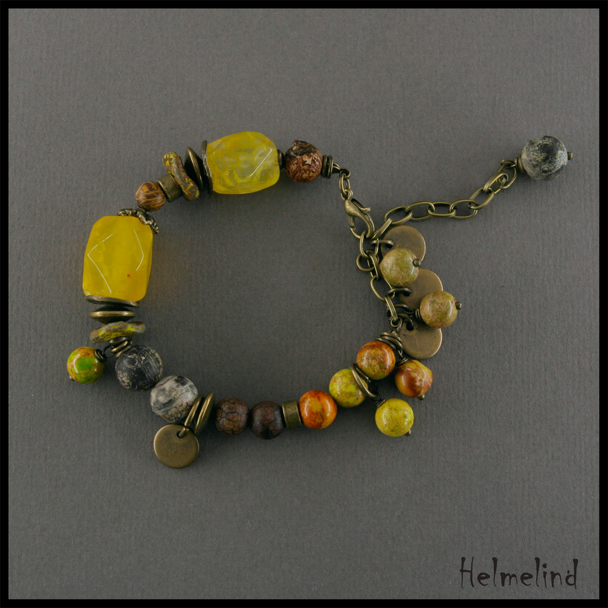 Kaunis poolvääriskividest käeehe- ahhaat, imperial jaspis, elevandinaha jaspis