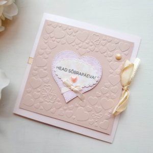 Kaunis õnnitluskaart "Head sõbrapäeval"