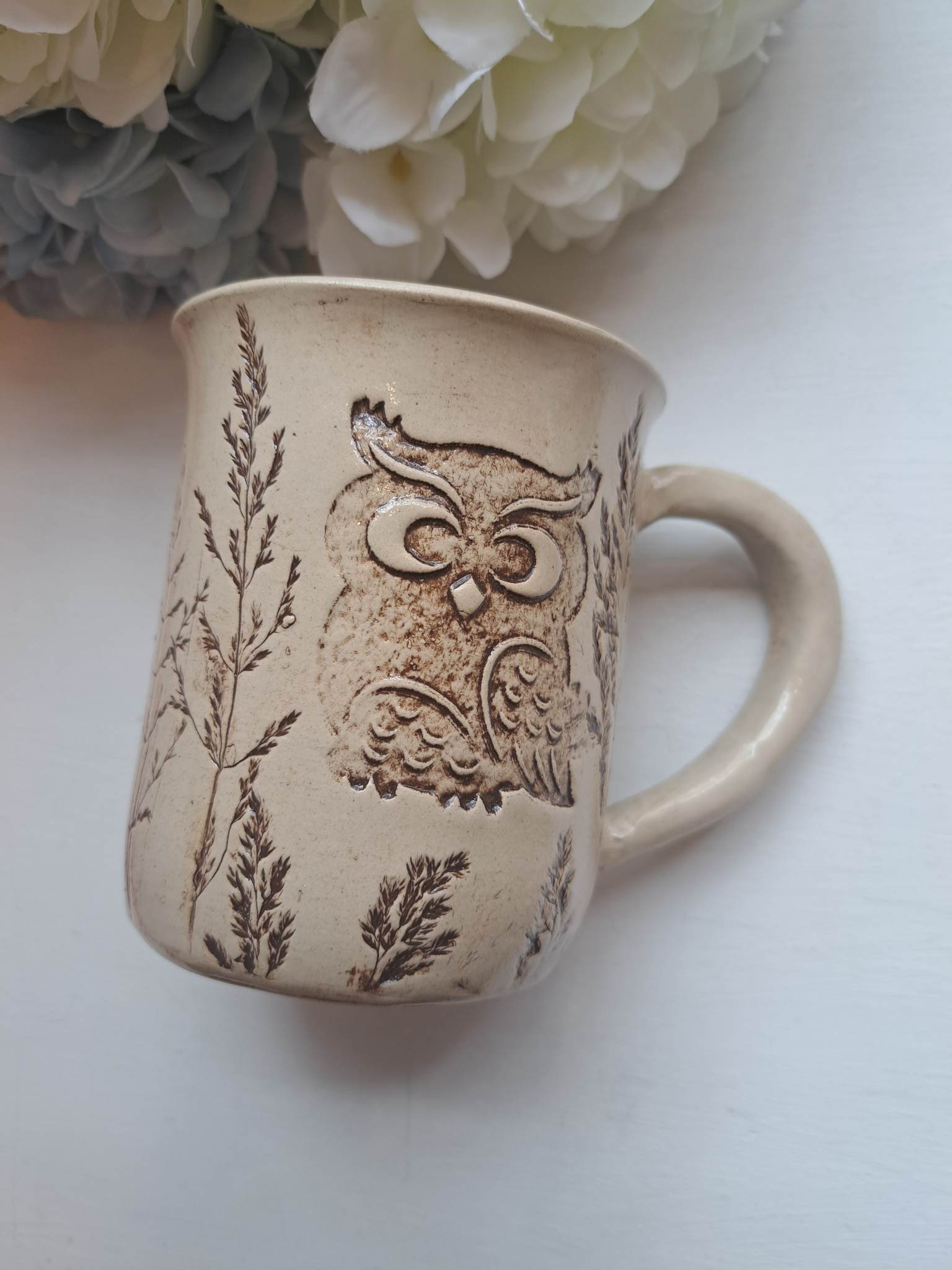 Kauni taimemustriga kruus "Öökull"