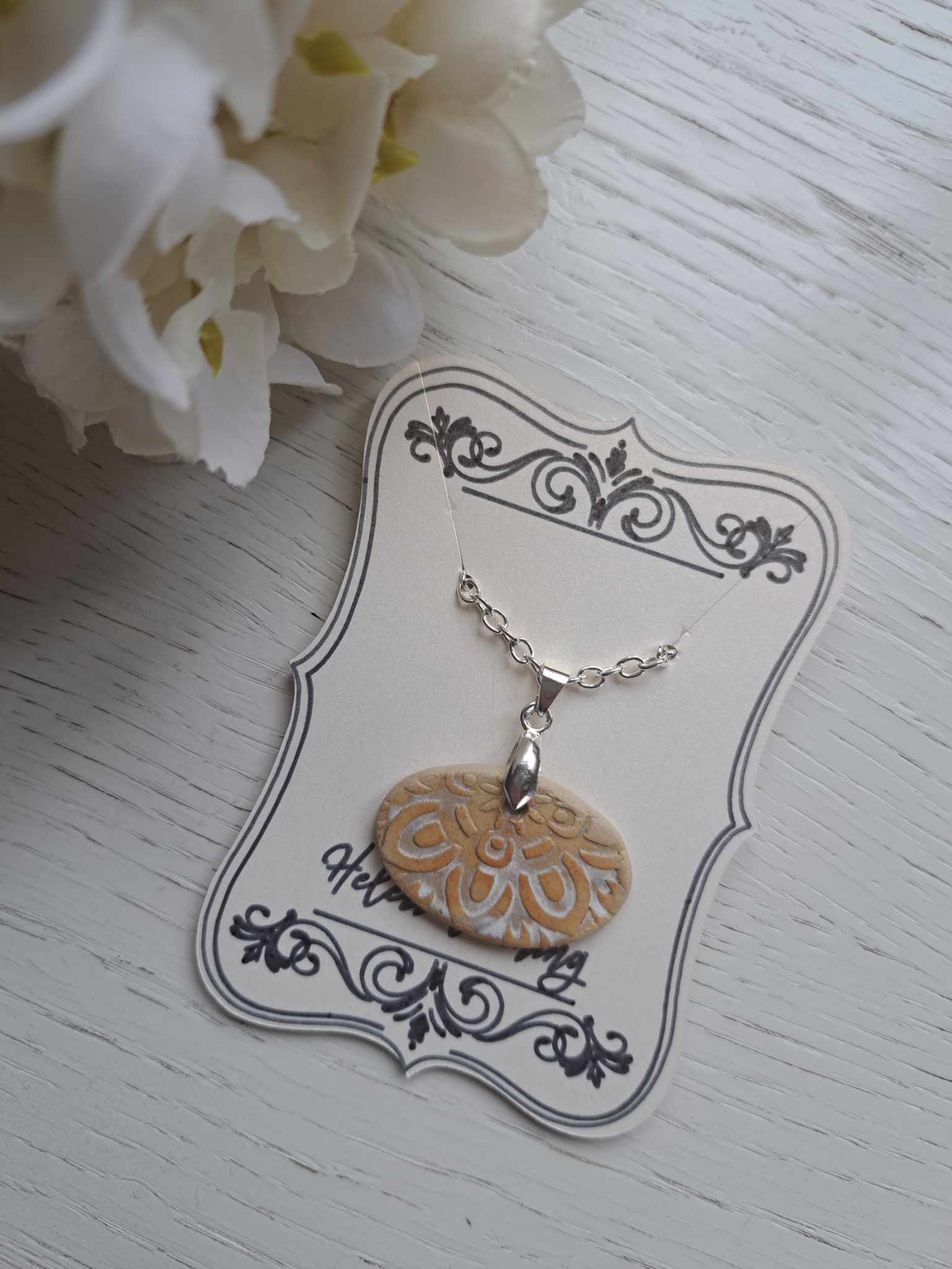 Kaunis keraamiline kaelakee "Mandala"