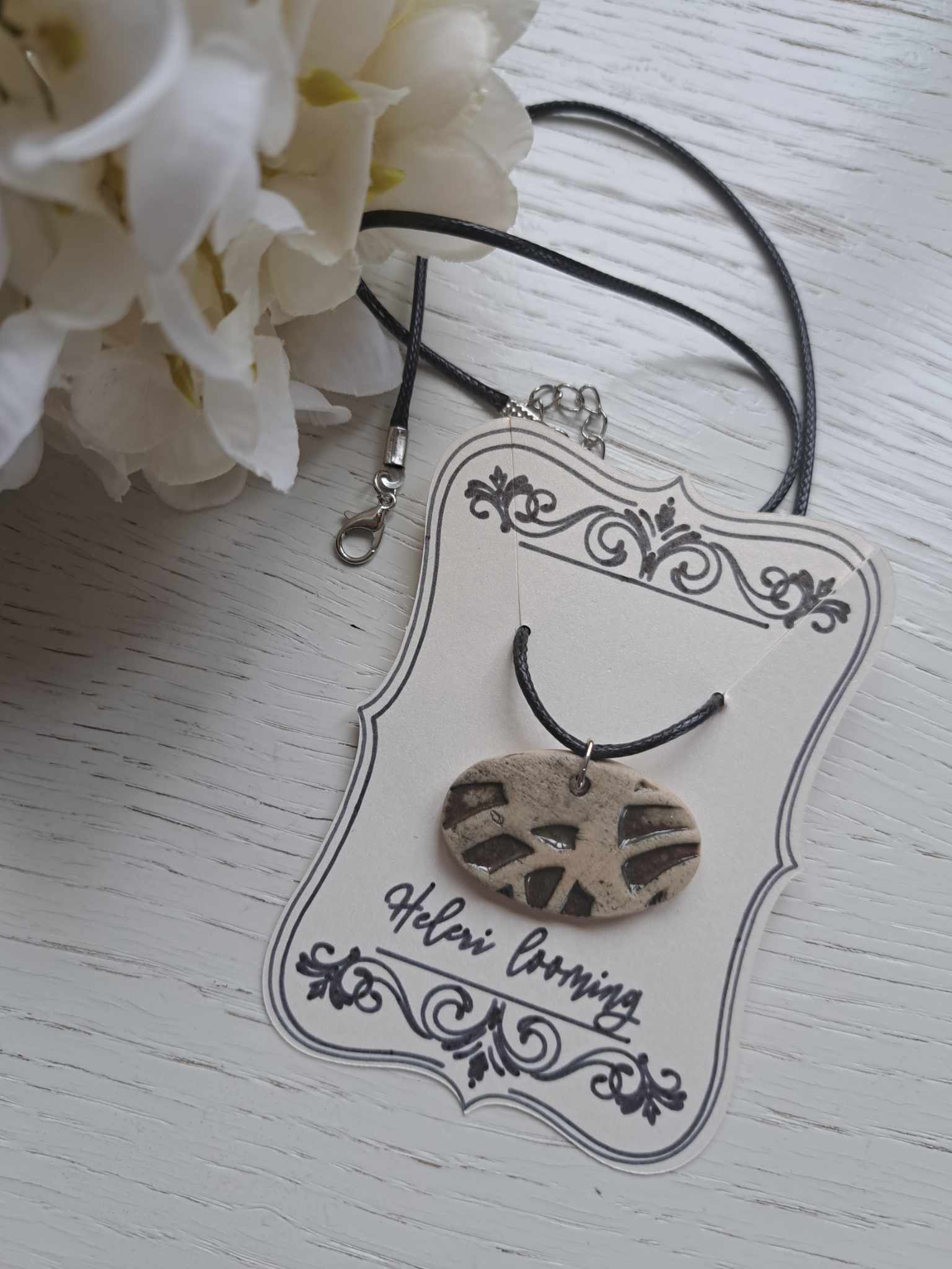 Kaunis keraamiline kaelakee "Öö"