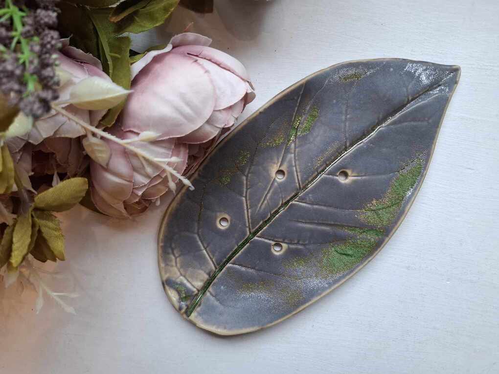 Keraamiline seebialus "Leht"
