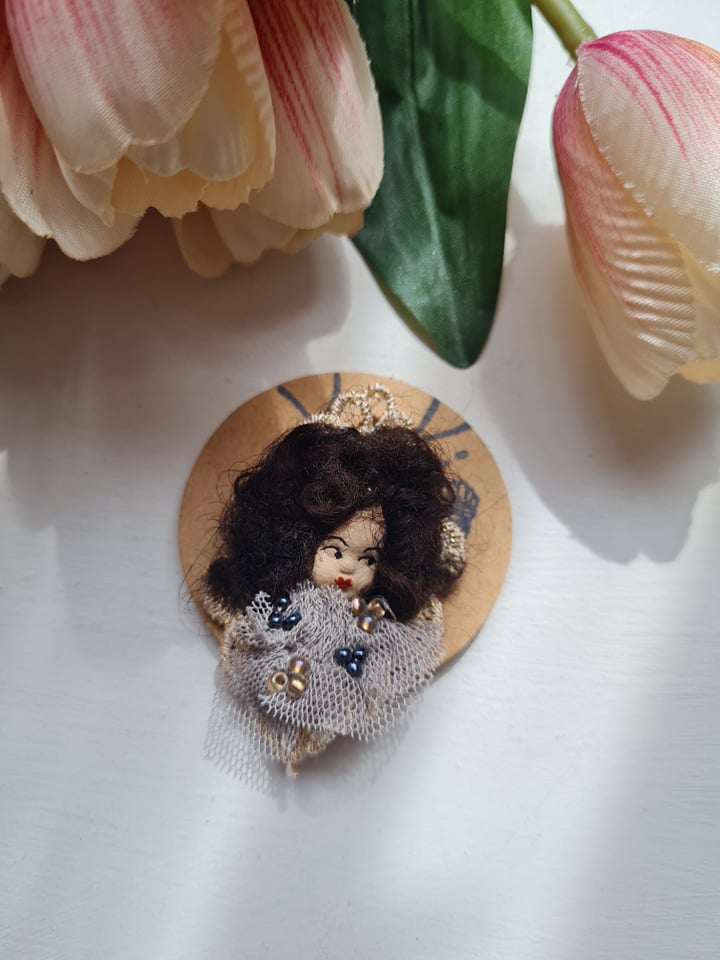 Keraamilne pross pitsiga