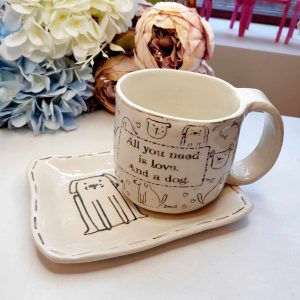 Keraamiline kruus ja alustass "Koer"