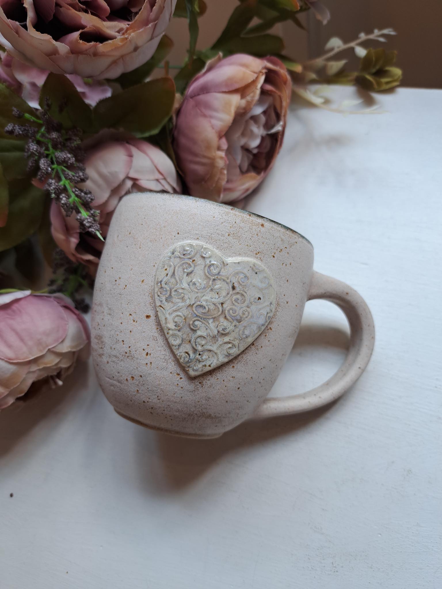 Kaunis keraamiline kruus "Südame laul"