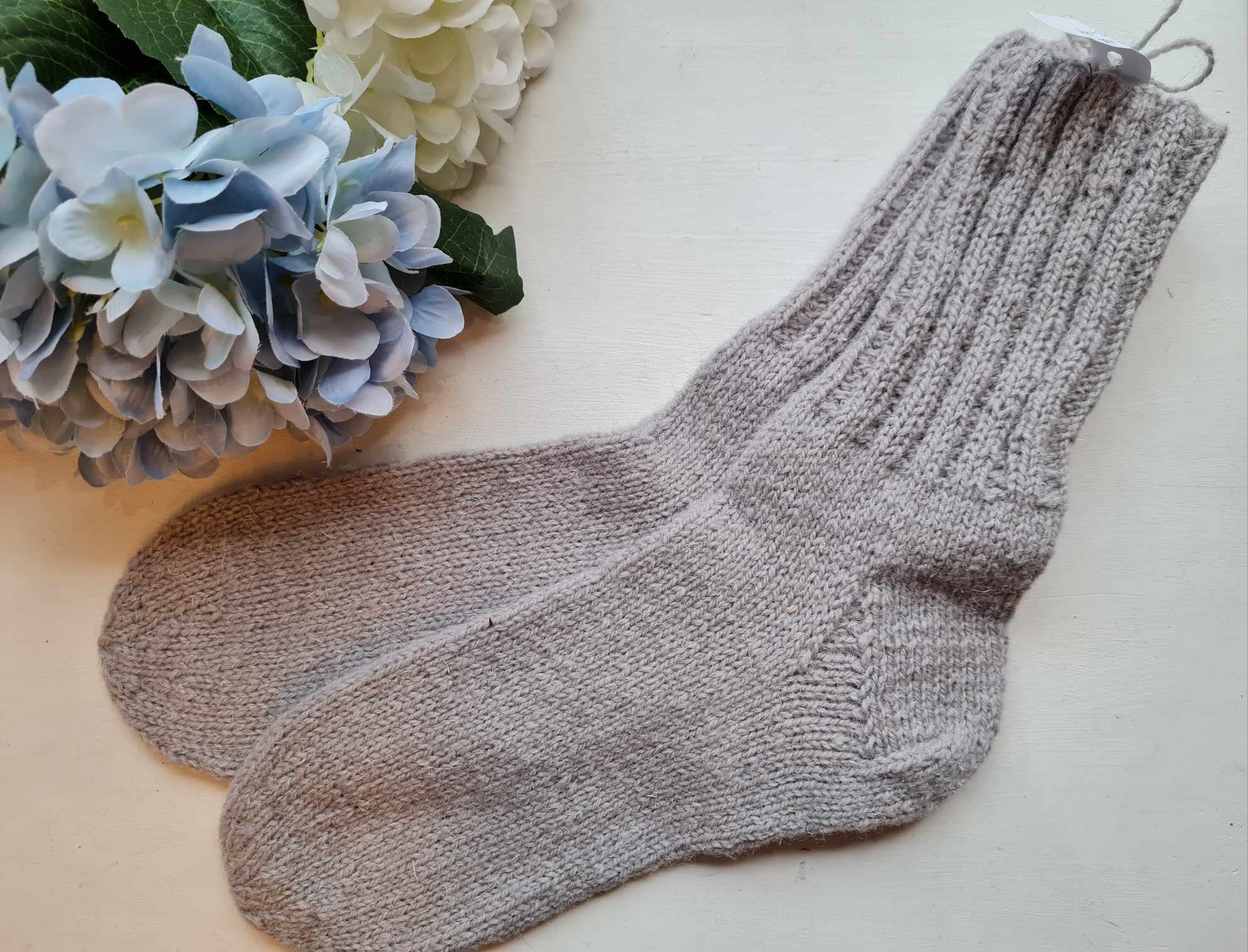 Käsitsi kootud villased sokid, nr 43-44