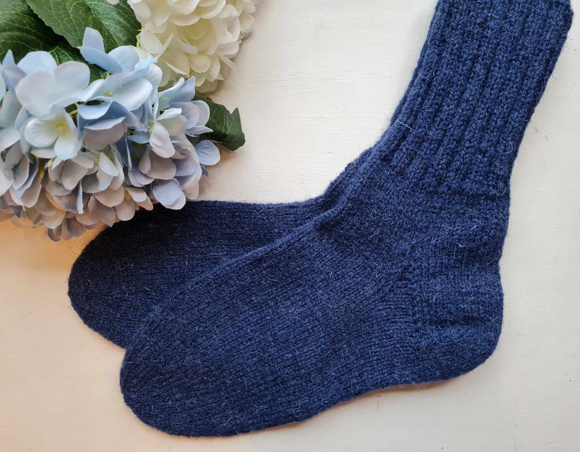 Käsitsi kootud villased sokid, nr 47-48