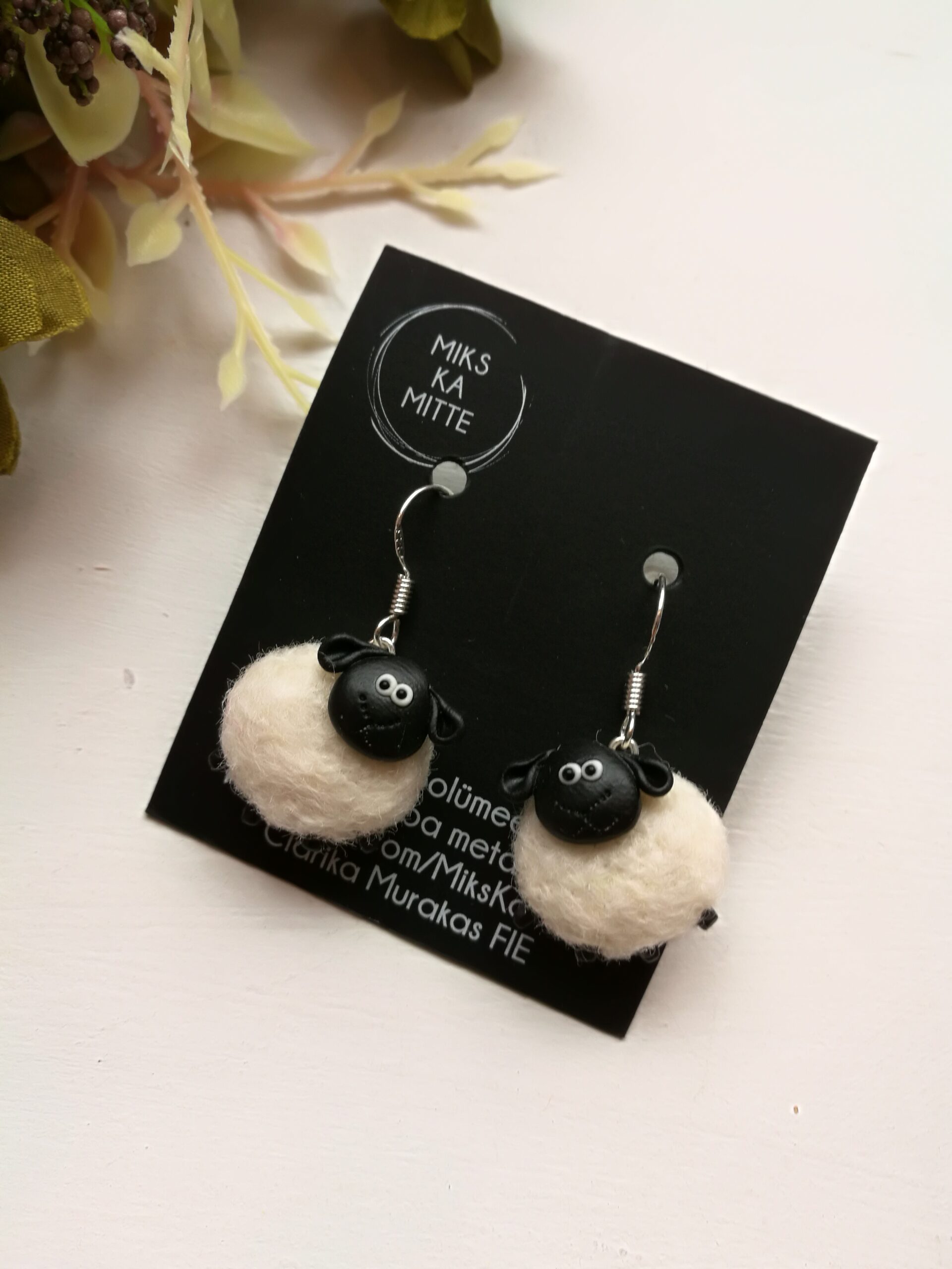 Vilditud lammaste kõrvarõngad, lambad