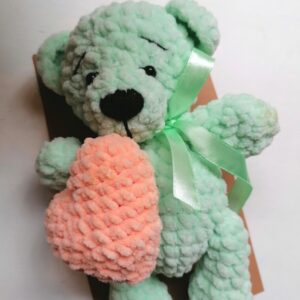 Mõnusalt pehme kaisukaru, mint-tooni