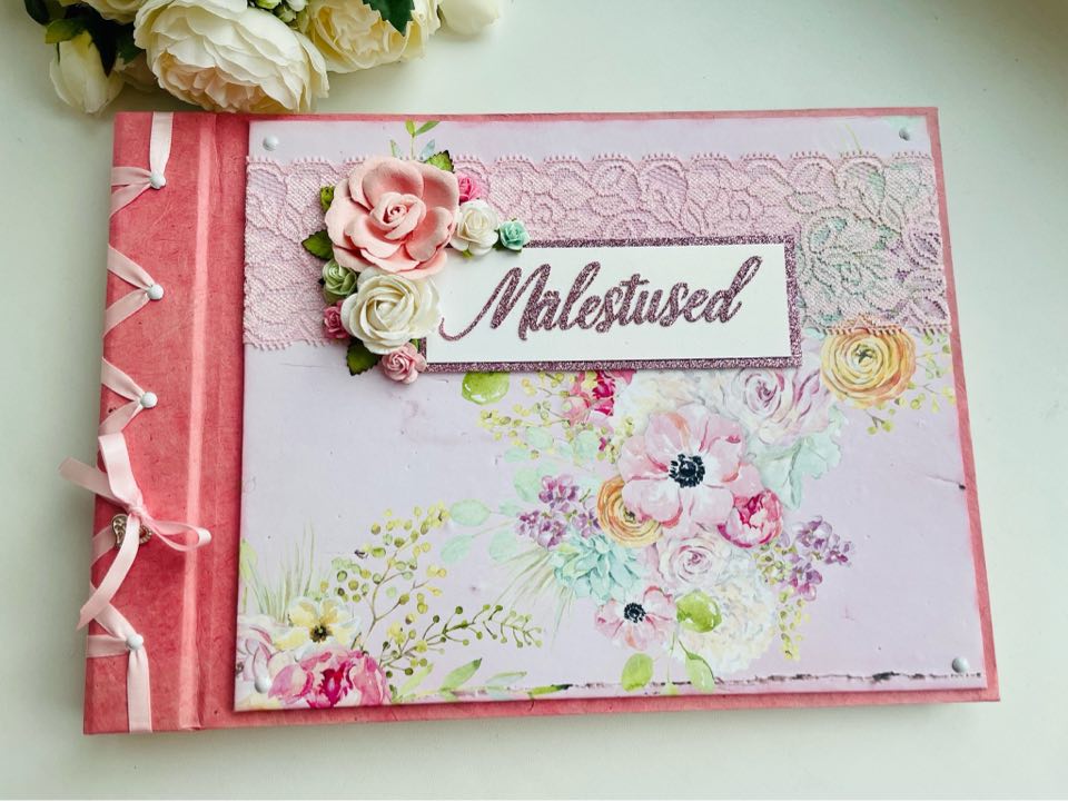 Romantiline fotoalbum "Mälestused"