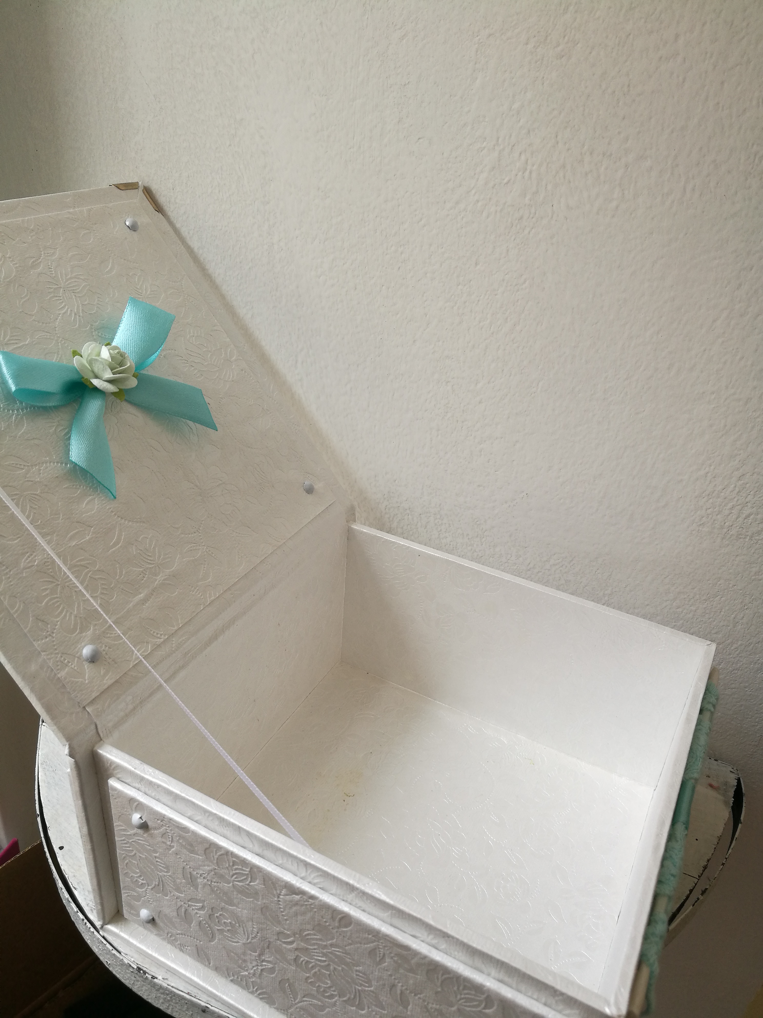Käsitsi meisterdatud ehtelaegas