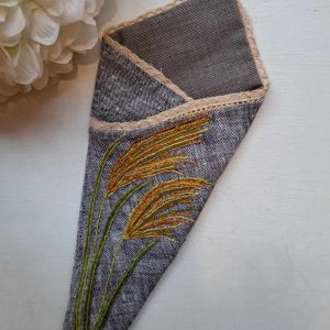 Kauni tikandiga kääritasku