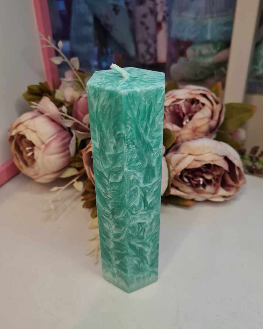 Pitsiline käsitööküünal, mint