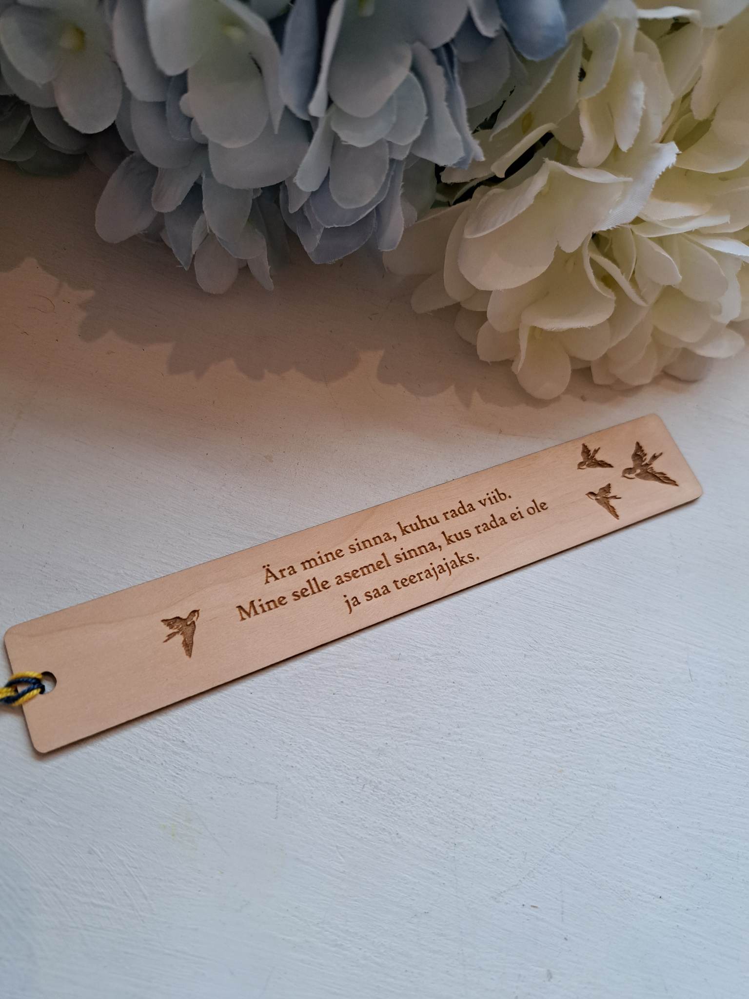 Puidust järjehoidja "Ära mine sinna, kuhu rada viib..."