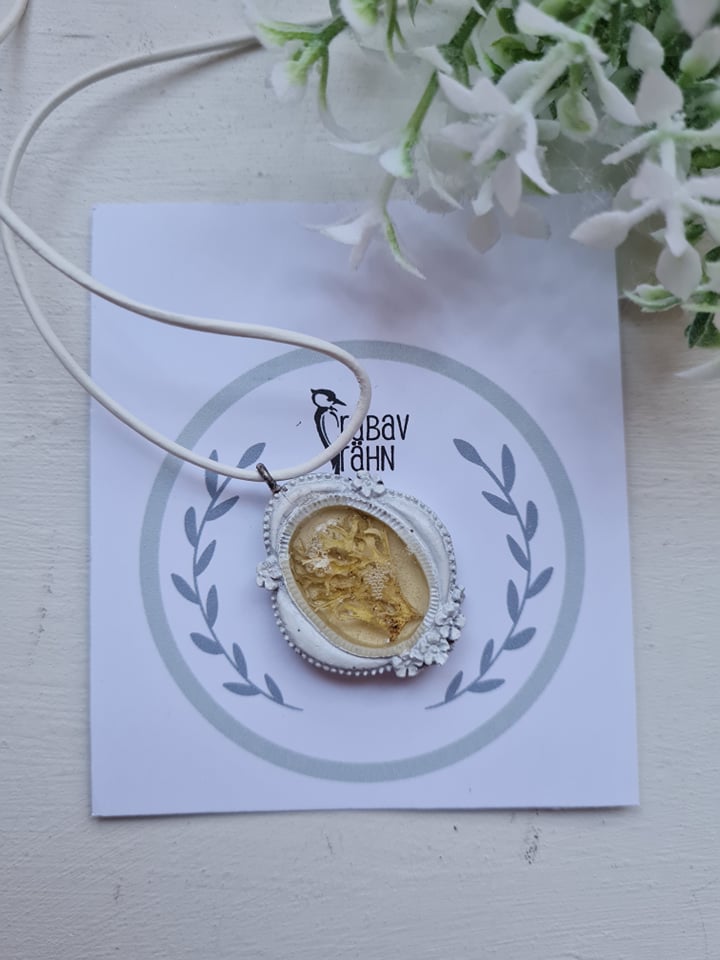 Kaelakee "igikestev sammal"