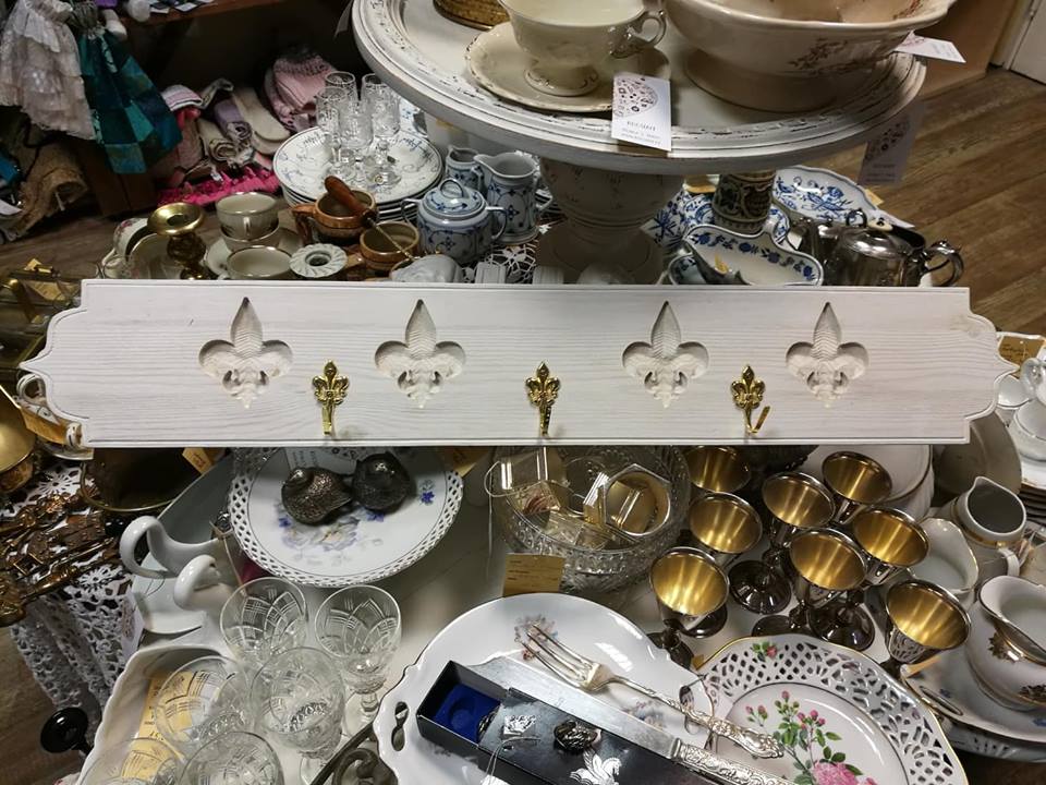 Männipuidust, pikem riidenagi