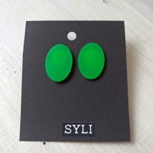 Rohelised ovaalsed kõrvarõngad