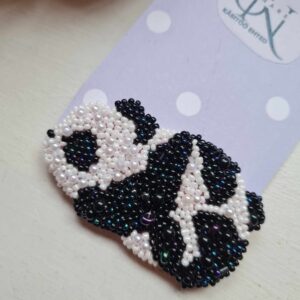 Käsitsi meisterdatud romantiline pross "Unine panda"
