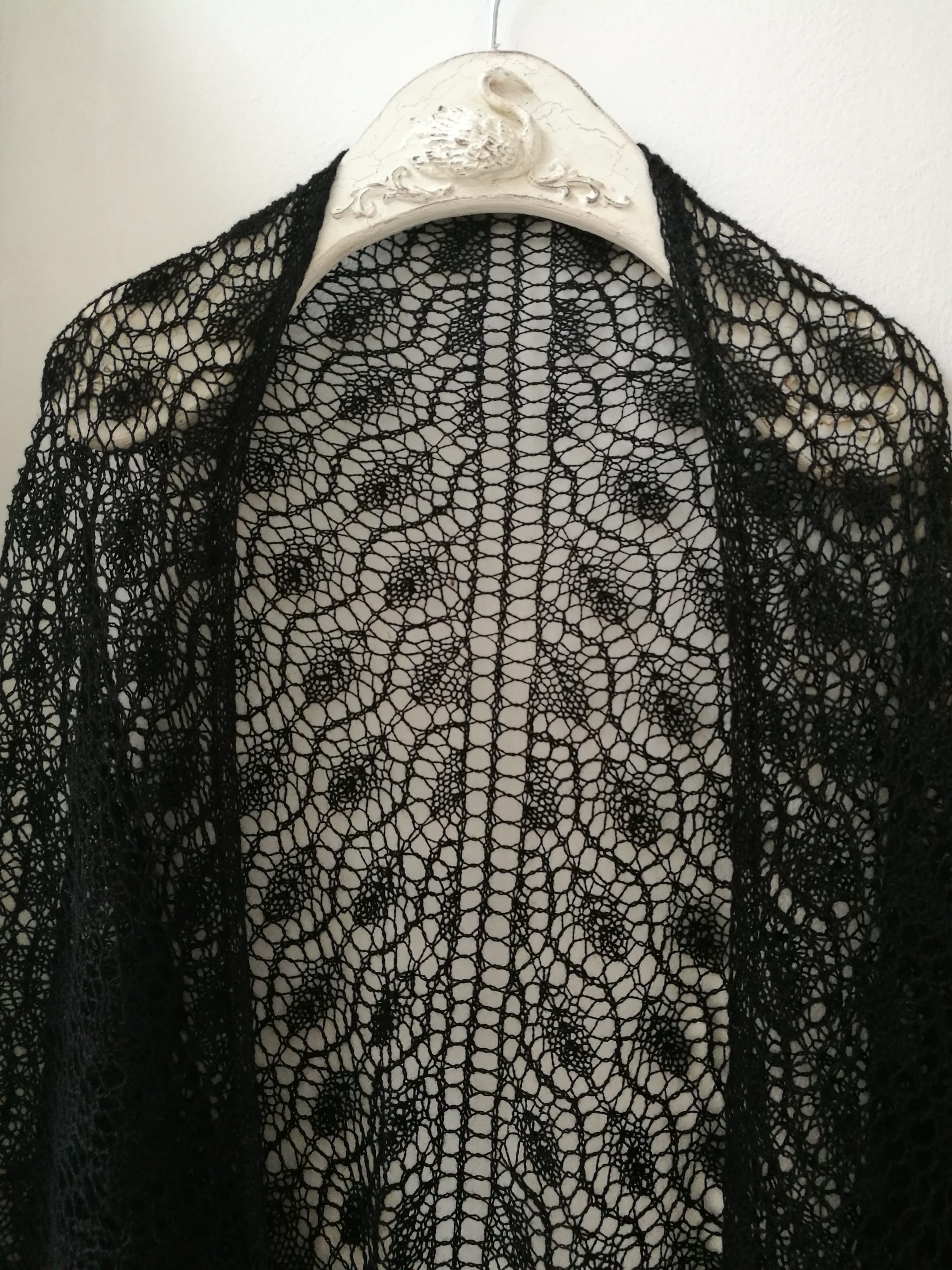 Haapsalu kolmnurkne rätt, kaselehe mustriga