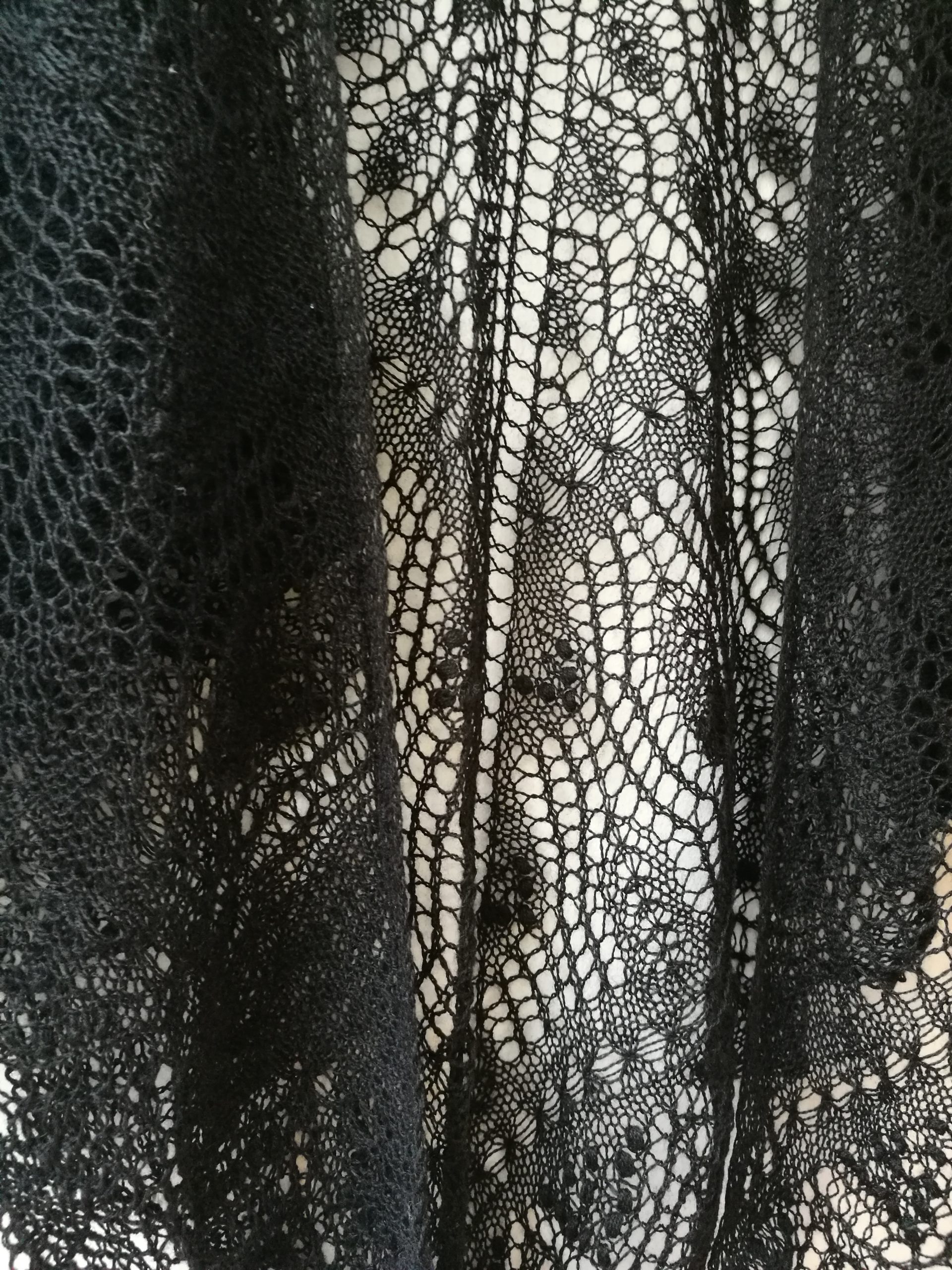 Haapsalu kolmnurkne rätt, kaselehe mustriga