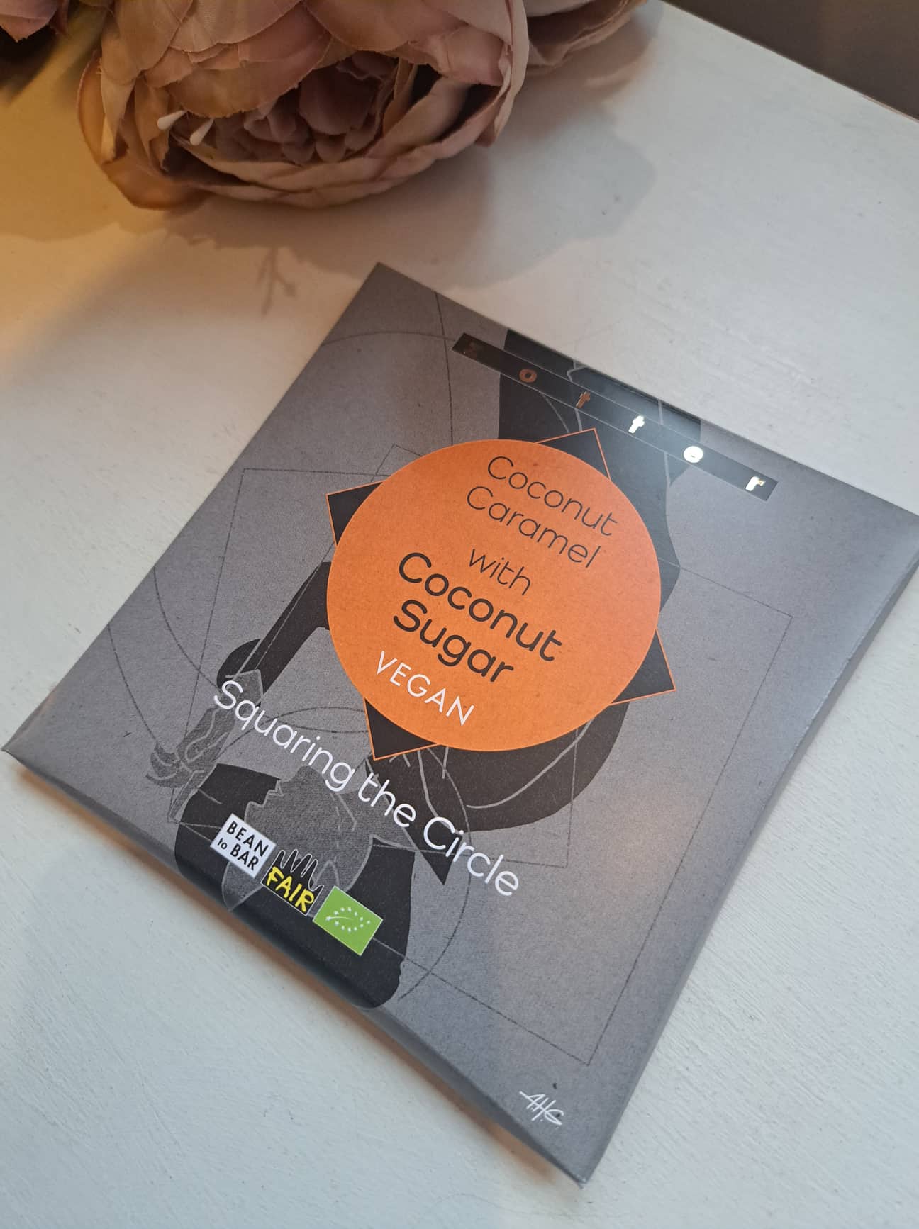 Vegan, ring-ruudus šokolaad "Coconut caramel with coconut sugar"- kookosekaramell kookossuhkruga