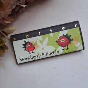 Täidisega šokolaad "Maasika-pistaatsia"